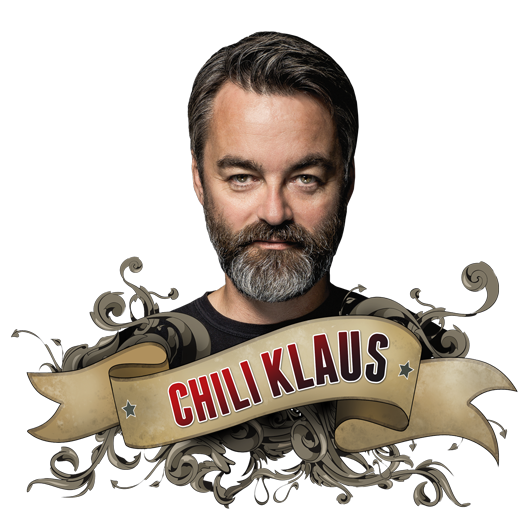 chili-klaus-foto-med-emblem